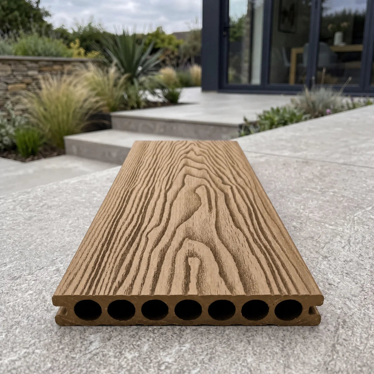2.9m Premium Composite Decking (Various Colours)